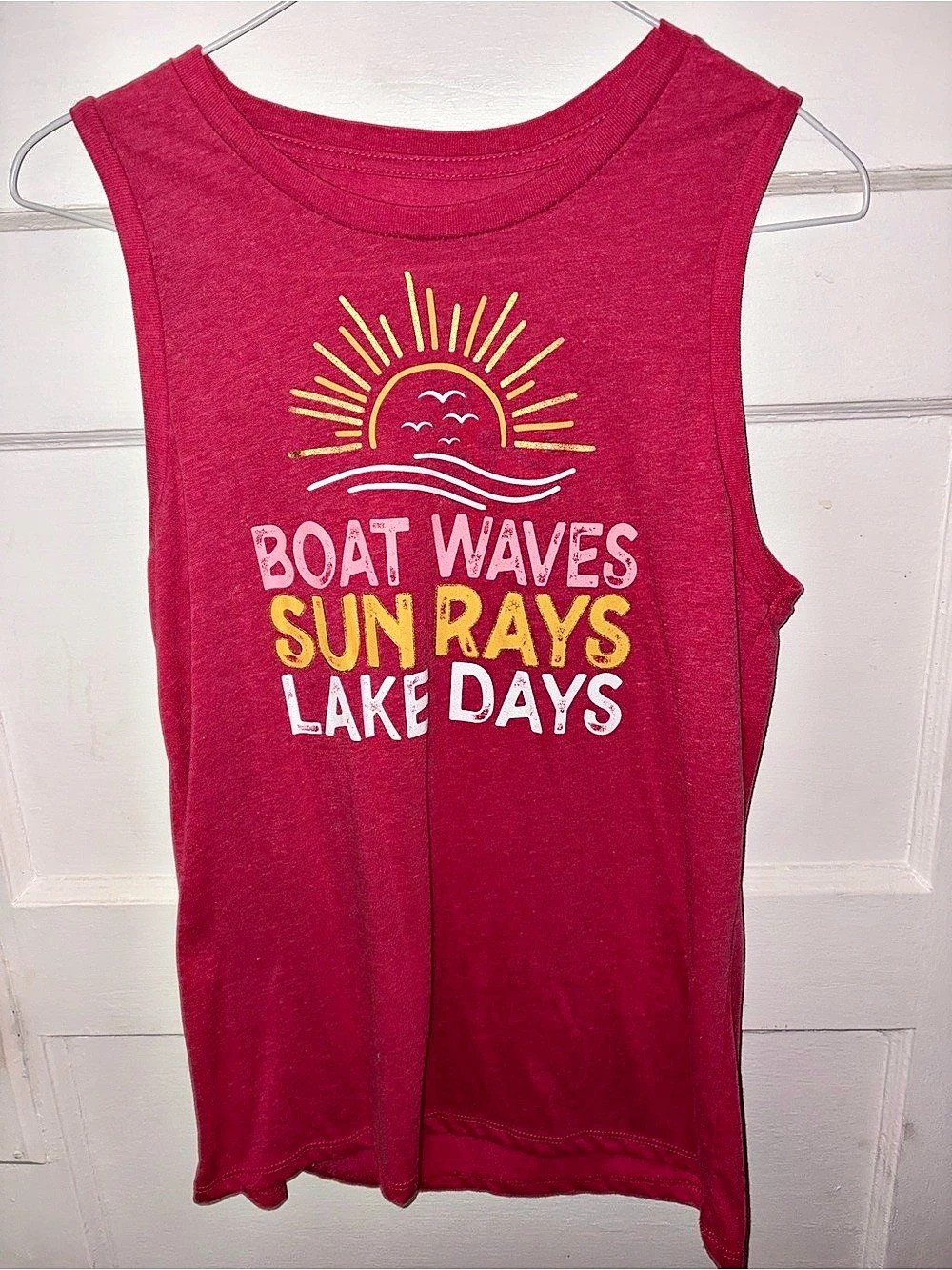 Graphic Muscle Tee in Pink
